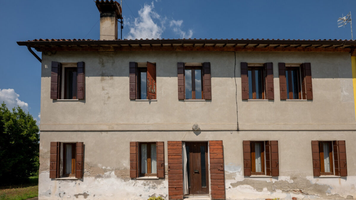 Vecchia casa rurale da restaurare